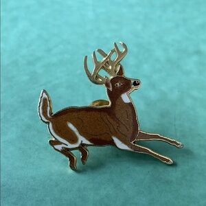 🦌 Brown and White Deer Pin 🦌